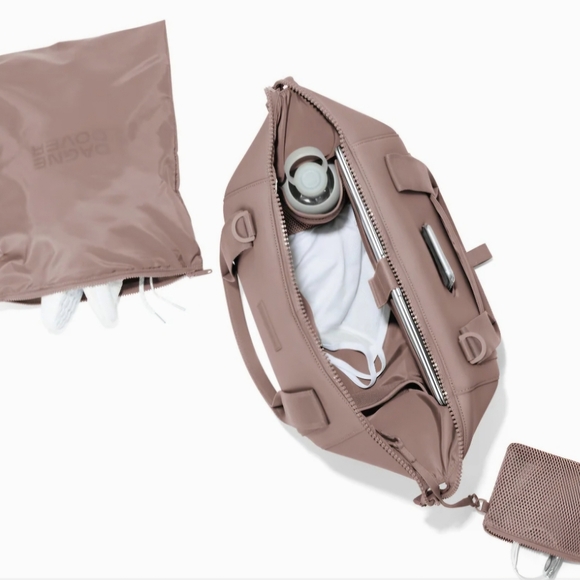 Medium Lando Neoprene Carryall Bag - Picture 12 of 15